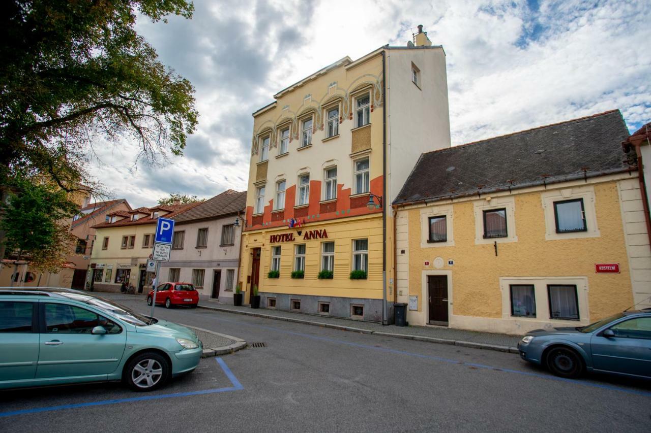 Hotel Anna Beroun  Buitenkant foto